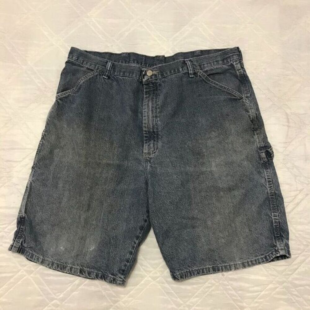 Wrangler Distressed Carpenter blue jean shorts size 38